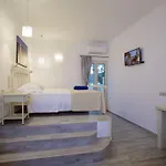 Akti Paros Naousa