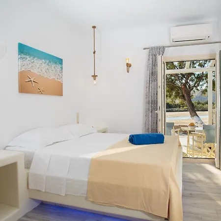 Akti Paros 아파트